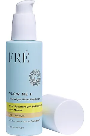 FRÉ GLOW ME + Tinted Moisturizer 30 SPF in .