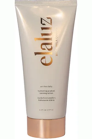 Elaluz On the Daily Hydrating Gradual Self Tanning Cream in .