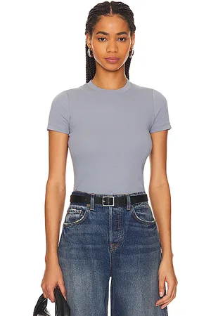 Cuts Tomboy Tee in . Size S, XS.