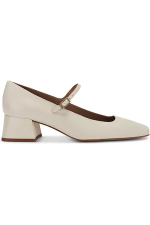Flattered Evan Heel in . Size 39.