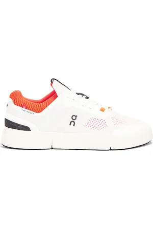 On Running The Roger Spin Sneaker in . Size 13.