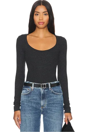AGOLDE Corey Scoop Neck Tee in . Size S.