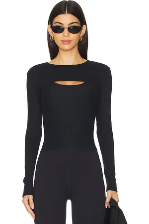 Beyond Yoga Formation Shrug in . Size M, S, XL, XS.