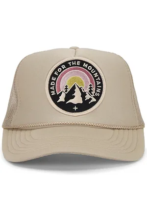 Friday Feelin Made For The Mountains Hat in .