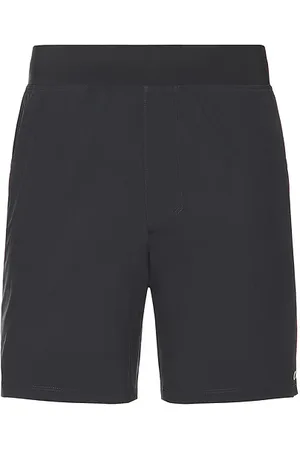 alo 7 Repetition Short in . Size M, S.