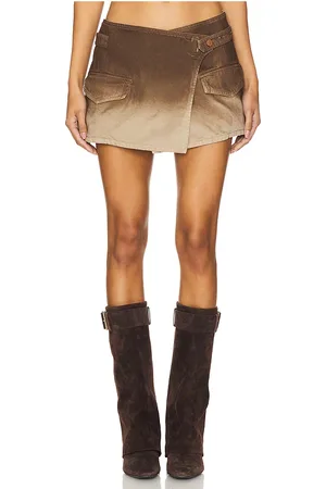 3x1 Ports Skirt in . Size 26, 27.