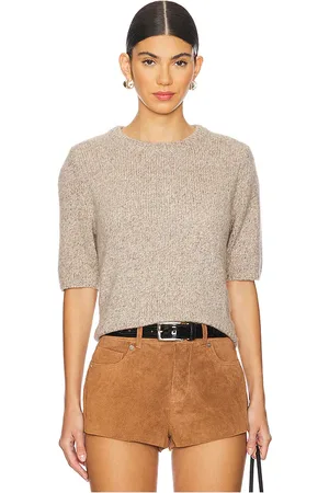 W Brenda Short Sleeve Pullover in . Size M.