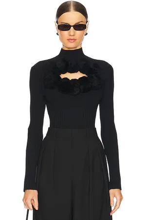 AKNVAS Valeria Top in . Size M, XS.