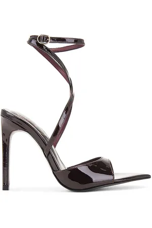 Michael Costello X REVOLVE Tanya Sandal in . Size 7.
