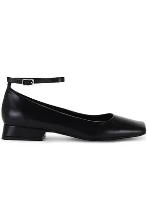 Jeffrey Campbell Envious Pump in . Size 6.5, 8, 8.5, 9.5.