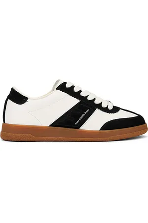 East Pacific Trade Santos Sneakers in . Size 43, 45.