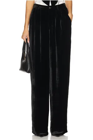 CAMI Rylie Velvet Pant in . Size 00, 10, 12, 2, 4, 6.