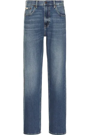 Calvin Klein 90s Straight Leg Jeans in . Size 32, 34.