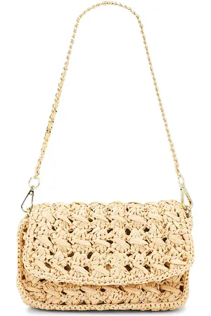 btb Los Angeles Shiloh Chain Clutch in .