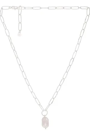 Ettika Single Pearl Chain Necklace in .
