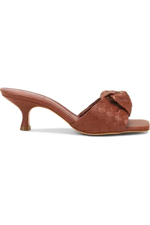 Schutz Kareena Knot Mule in . Size 5, 5.5, 6, 6.5, 7, 7.5, 8, 8.5, 9, 9.5.