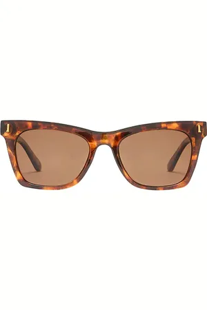 Aire Bellatrix Sunglasses in .