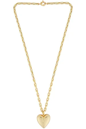Timeless Pearly Heart Necklace in .