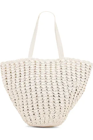btb Los Angeles Shiloh Tote in .