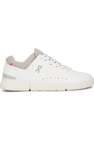 On Running The Roger Advantage Sneakers in . Size 10.5, 11, 11.5, 12, 12.5, 7, 7.5, 8, 9.5.