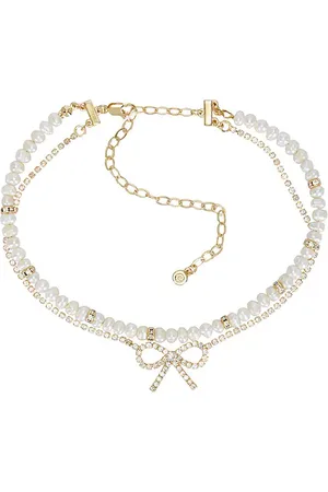 Ettika Bow And Pearl Layered Choker in .