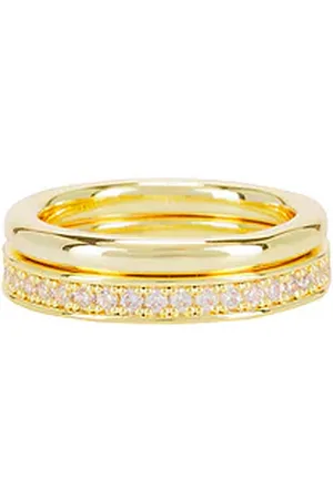 Shashi Vroom Ring Set in . Size 6.
