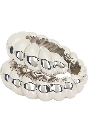 Julietta Rhonda Cuff in .