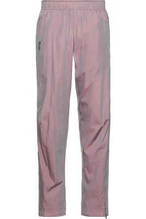 On Running Court Pants in . Size S.