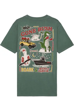 Roark Revival Hod Postcard Tee in . Size M, S, XL/1X.
