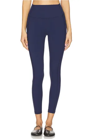 Spiritual Gangster Cruz 7/8 Pocket Legging in . Size M, S, XL, XS.