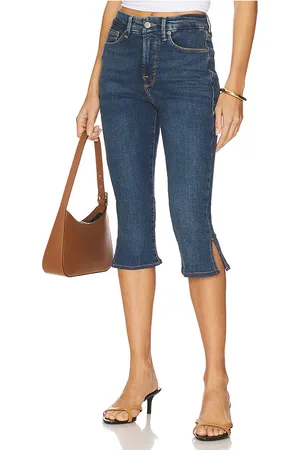 GOOD AMERICAN Good Capri in . Size 00, 10, 12, 16, 18, 2, 22, 24, 4, 6, 8.