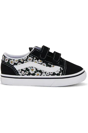 Vans Toddler Old Skool V in . Size 7.5, 8, 8.5, 9, 9.5.