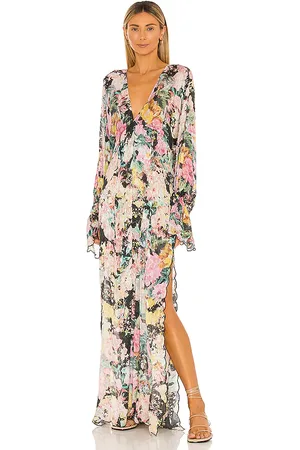 HEMANT AND NANDITA X REVOLVE Teien Caftan in . Size S, XS.