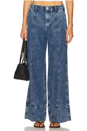 RAG&BONE Featherweight Arianna Cropped in . Size 24, 25, 26, 27, 29, 30, 31, 32, 33, 34.