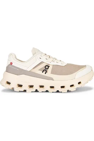 On Running Cloudvista Sneaker in . Size 6, 6.5, 7, 7.5, 8, 8.5, 9, 9.5.