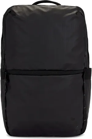 The North Face Base Camp Voyager Daypack in .