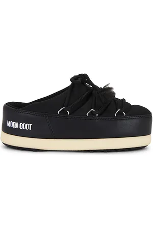 Moon Boot EVX Mule in . Size 37/38.