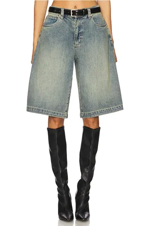ABrand 95 Super Baggy Jort in . Size 25, 26, 27, 28, 29, 30, 32, 33, 34.