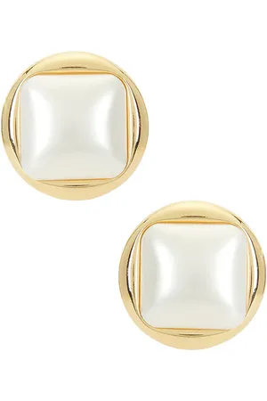 8 Other Reasons Stud Earrings in .