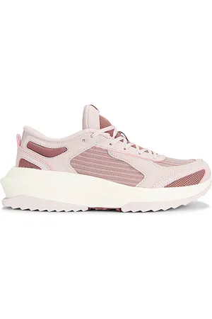 APL Athletic Propulsion Labs Jogger Sneaker in . Size 6, 6.5, 7, 7.5, 8, 8.5, 9, 9.5.