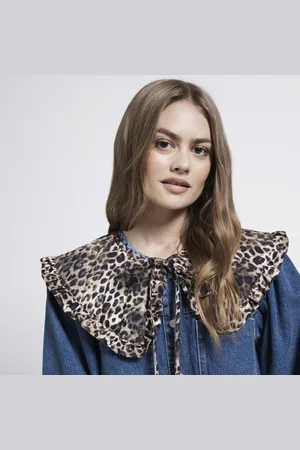 River Island Womens Quilted Leopard Print Collar