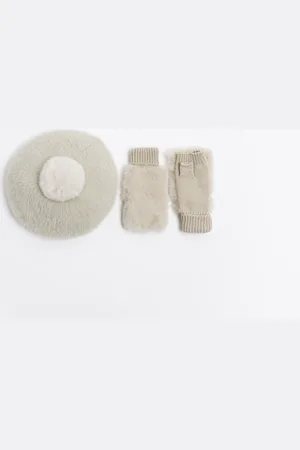 River Island Girls Faux Fur Beret And Mitten Set