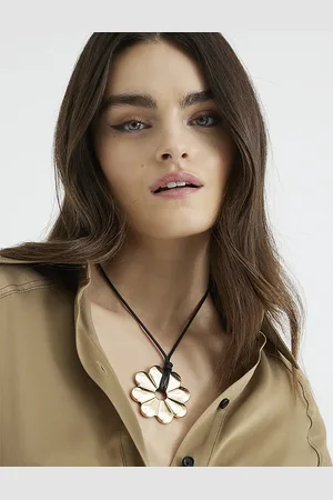 River Island Womens Gold Flower Pendant Necklace