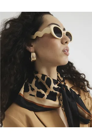 River Island Womens Oval Wavy Slim Sunglasses
