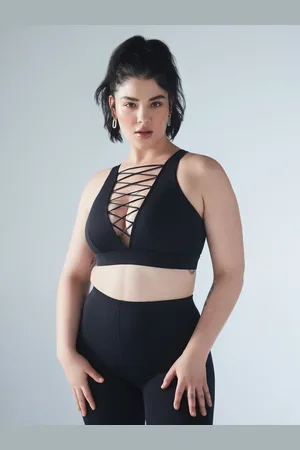Savage X Fenty Lace Up Low-Impact Sports Bra