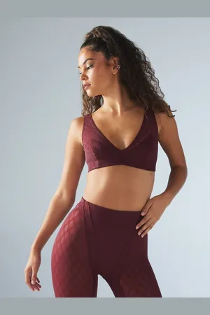 Savage X Fenty Peak Performance Low-Impact X Mesh Sports Bra