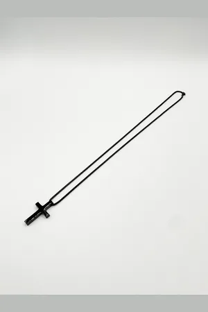 SVNX Mens Cross Pendant Necklace in Metal - One Size