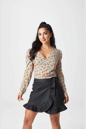 Urban Bliss Womens Alma Floral Empire Blouse - - Size 8 UK