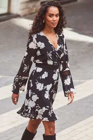 Sosandar Womens & White Floral Print Lace Trim Faux Wrap Dress - Size 6 UK
