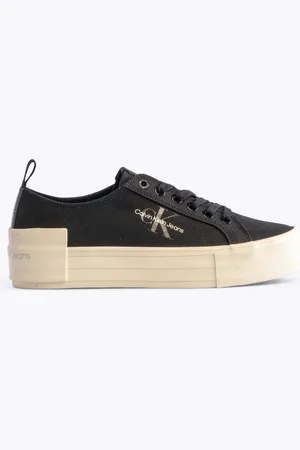 Calvin Klein BOLD VULCANISED Womens Trainers /Creamy White - Size UK 8